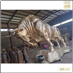 廣場(chǎng)大型開荒牛雕塑